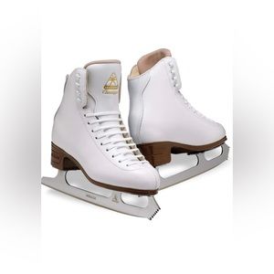 Jackson Classique Women’s Figure Skates Size 6